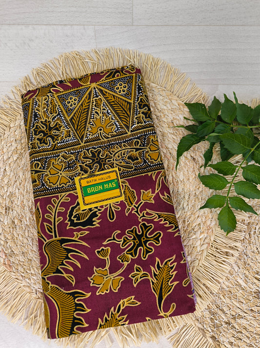 Traditionele sarong Prada Bali Burung Bordeaux