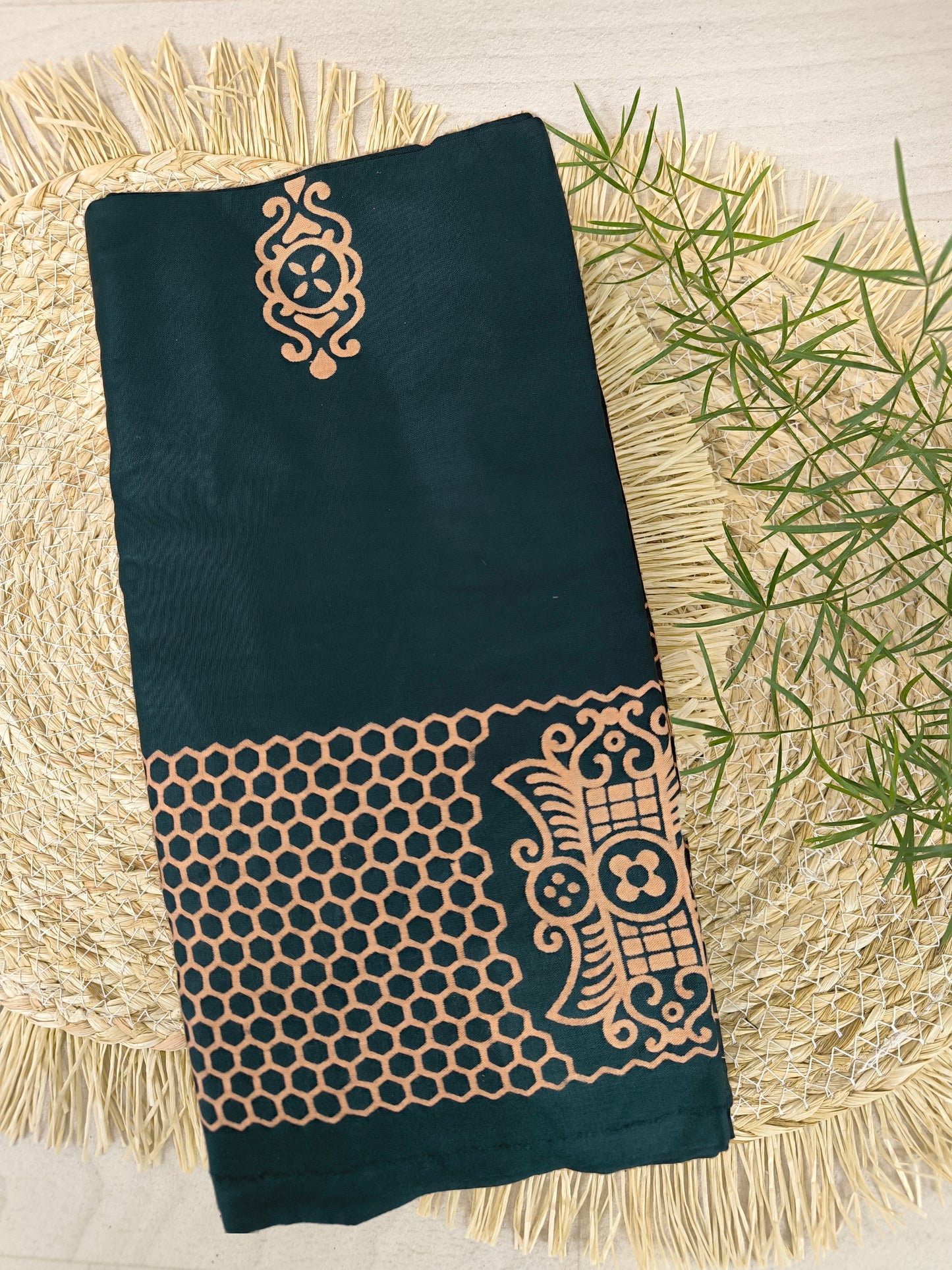 Herensarong, Sarwon hijau, dichtgenaaid