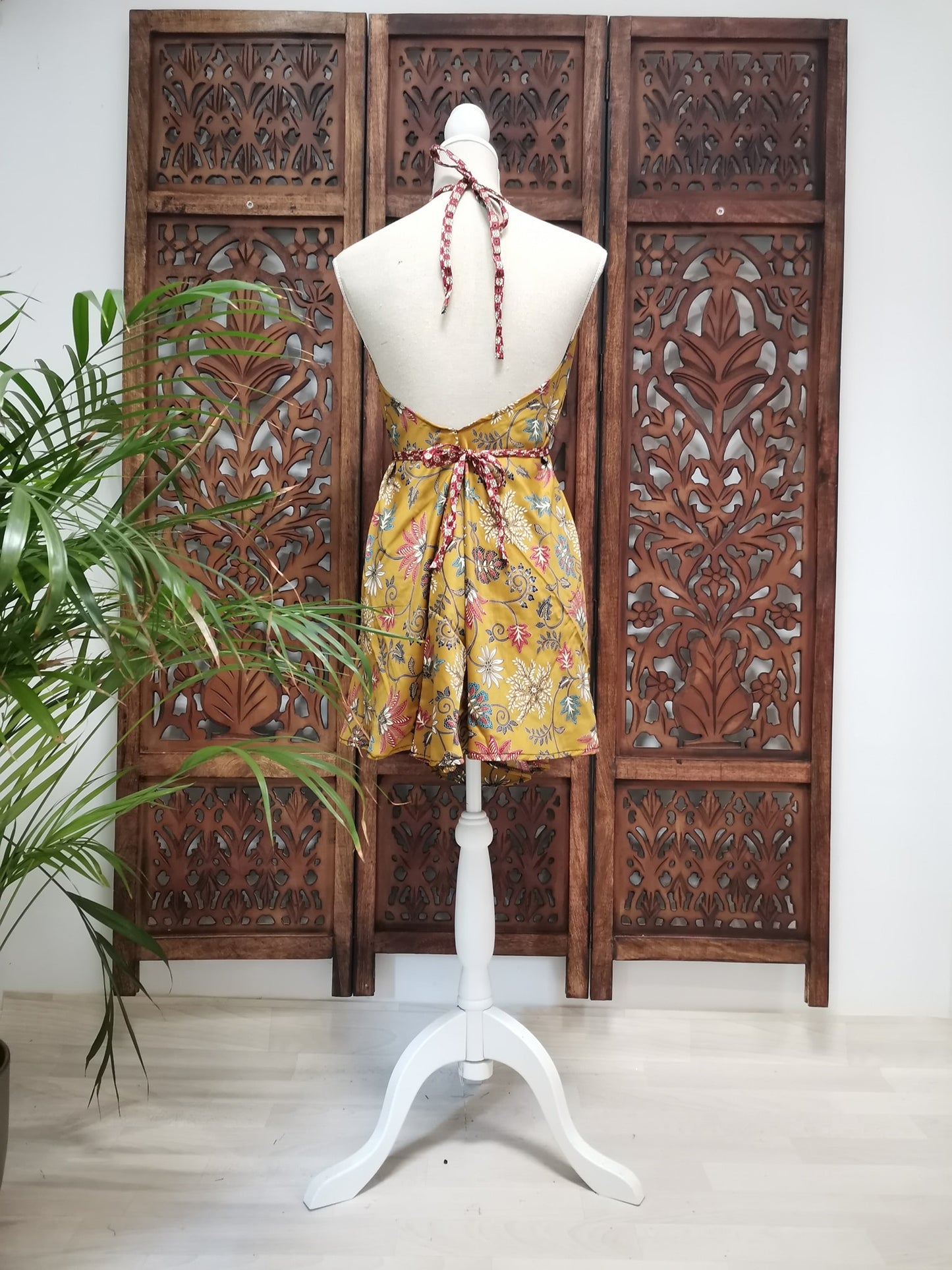 Korte zomerjurk/lange top, piramide vorm variant 1, kunyit geel