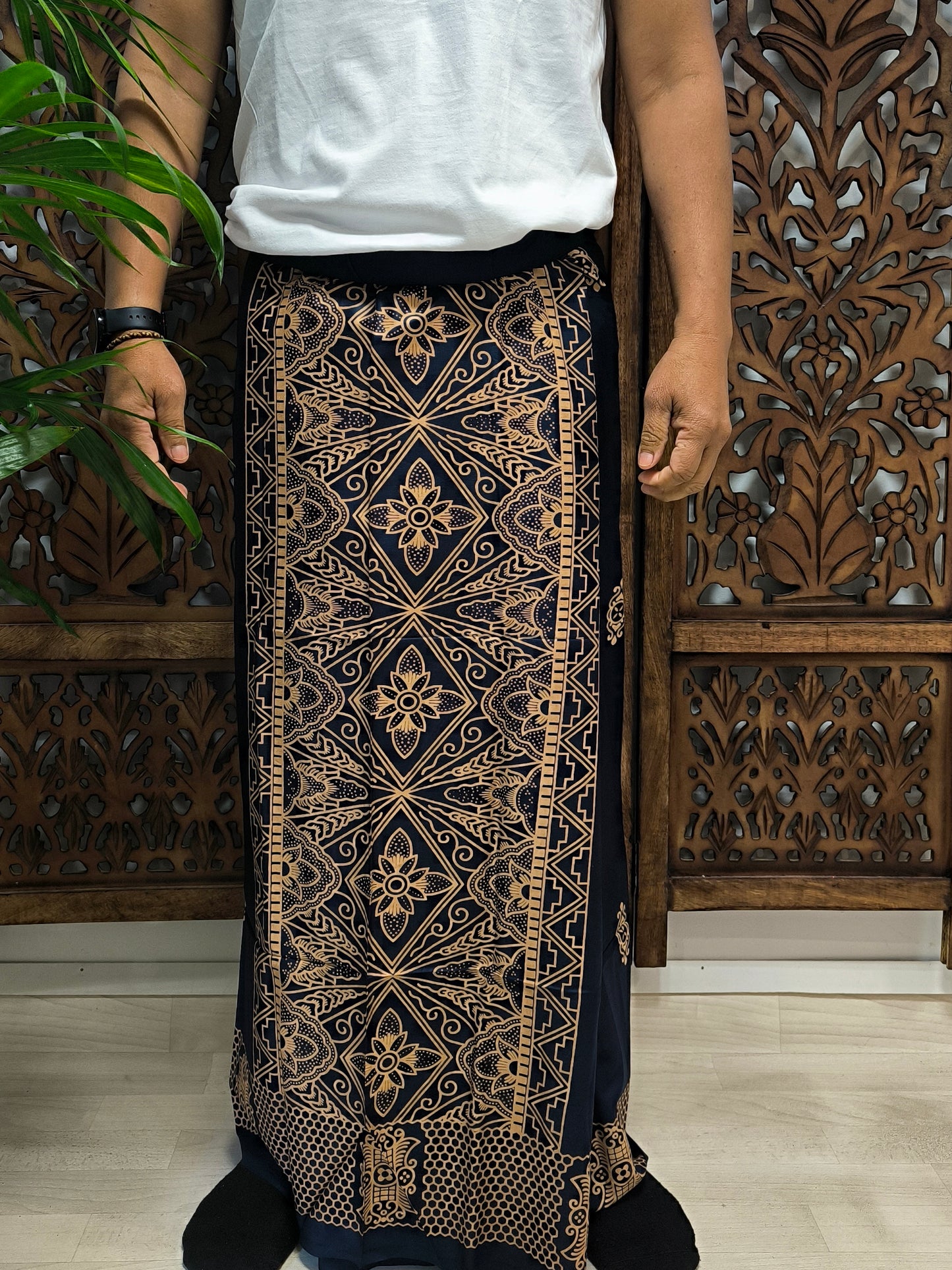 Herensarong, Sarwon Navy, dichtgenaaid