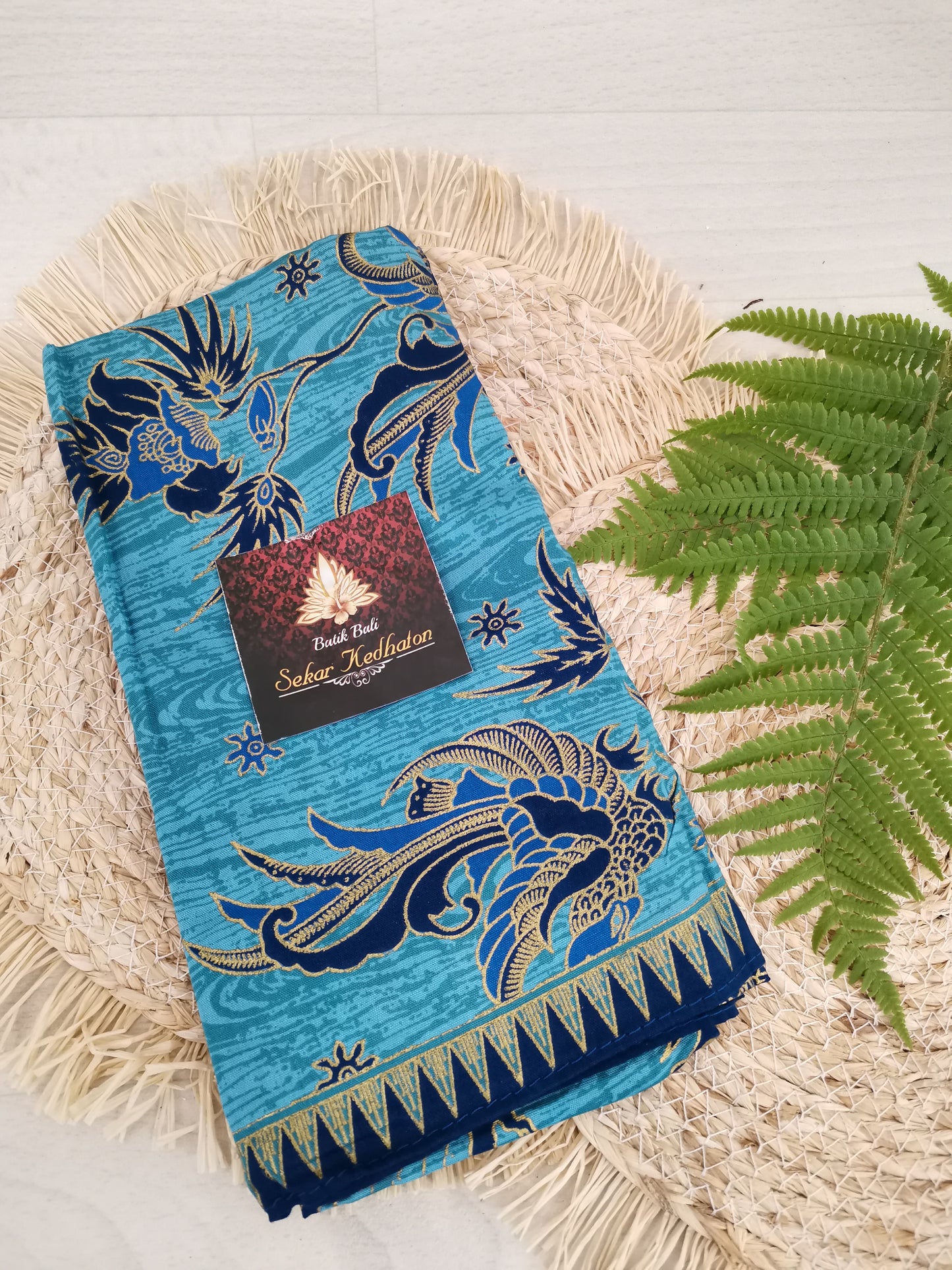 Traditionele sarong Prada Batik Bali - Feniks lichtblauw