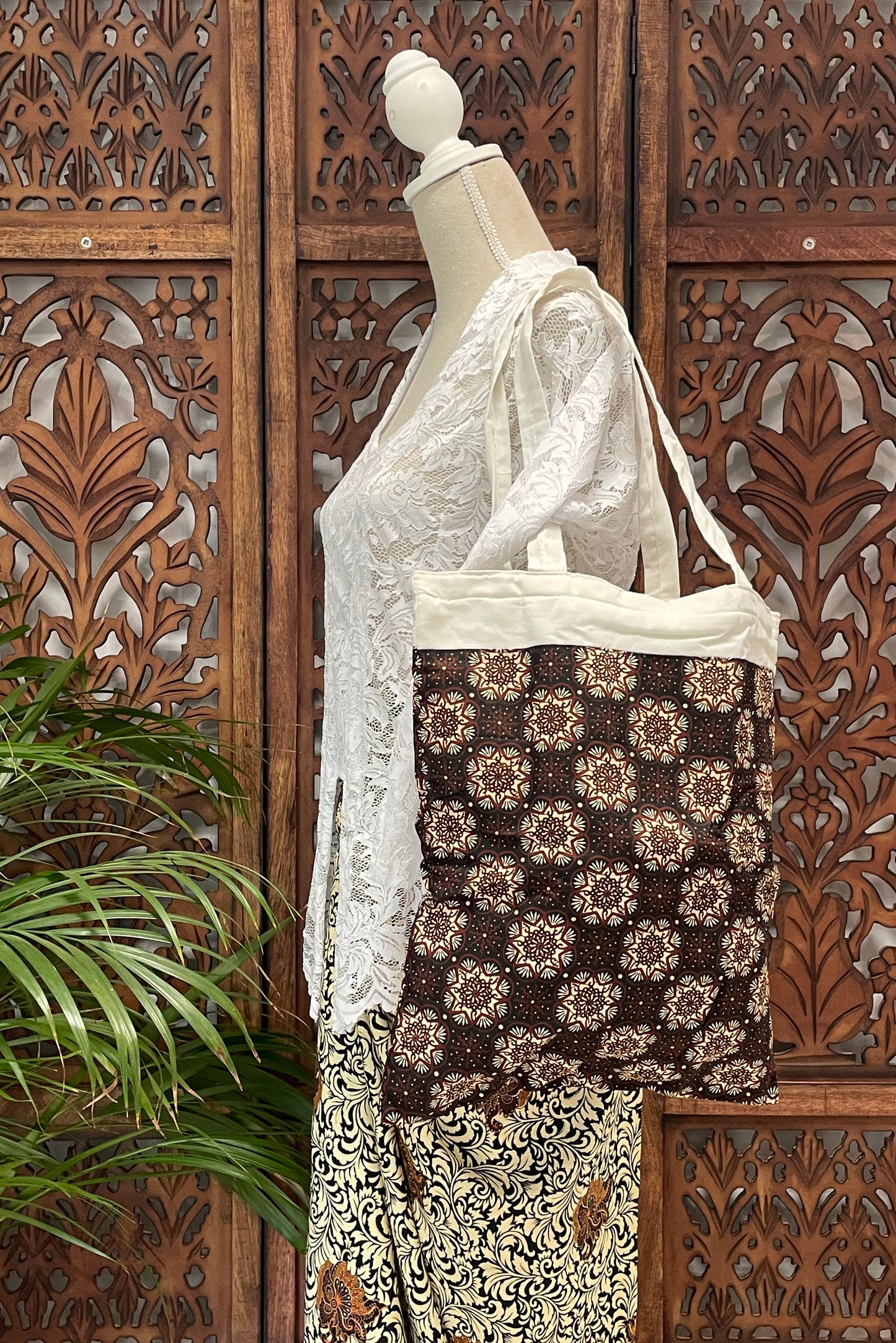 Schoudertas, gevoerd met rits. Tote bag, kleine shopper model 2