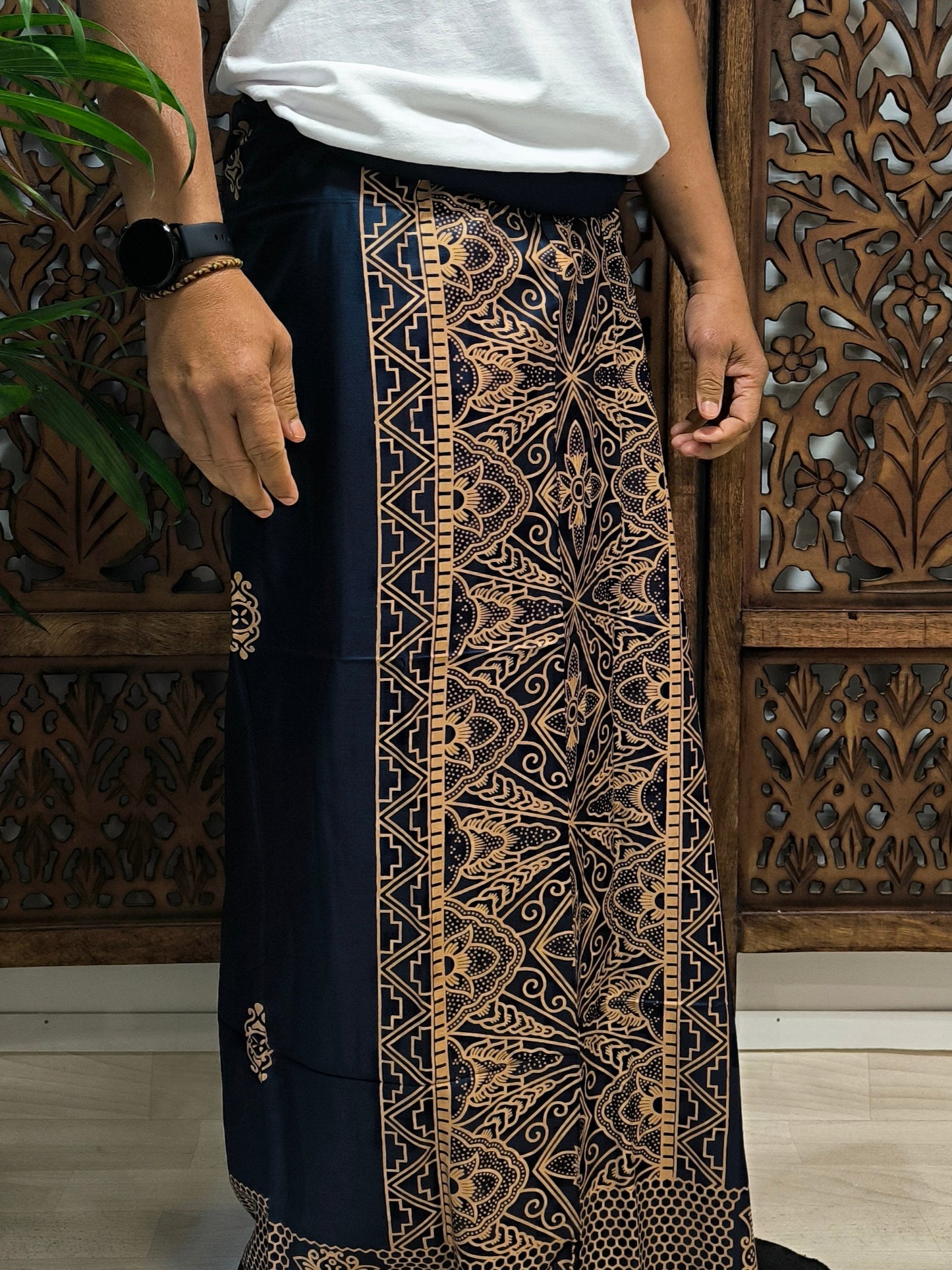 Herensarong, Sarwon Navy, dichtgenaaid