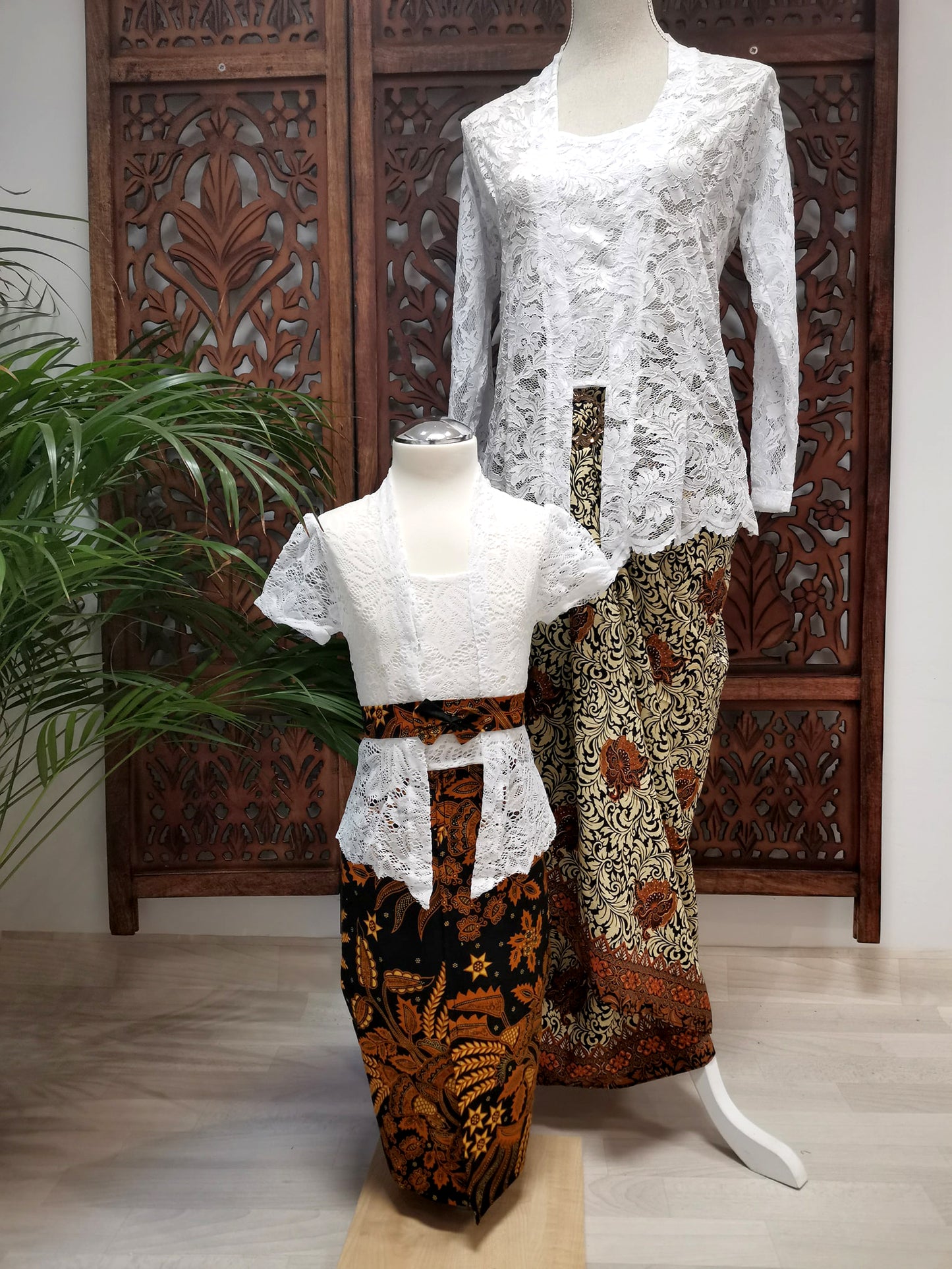 Set sarong en kebaya, wit, kindermaten