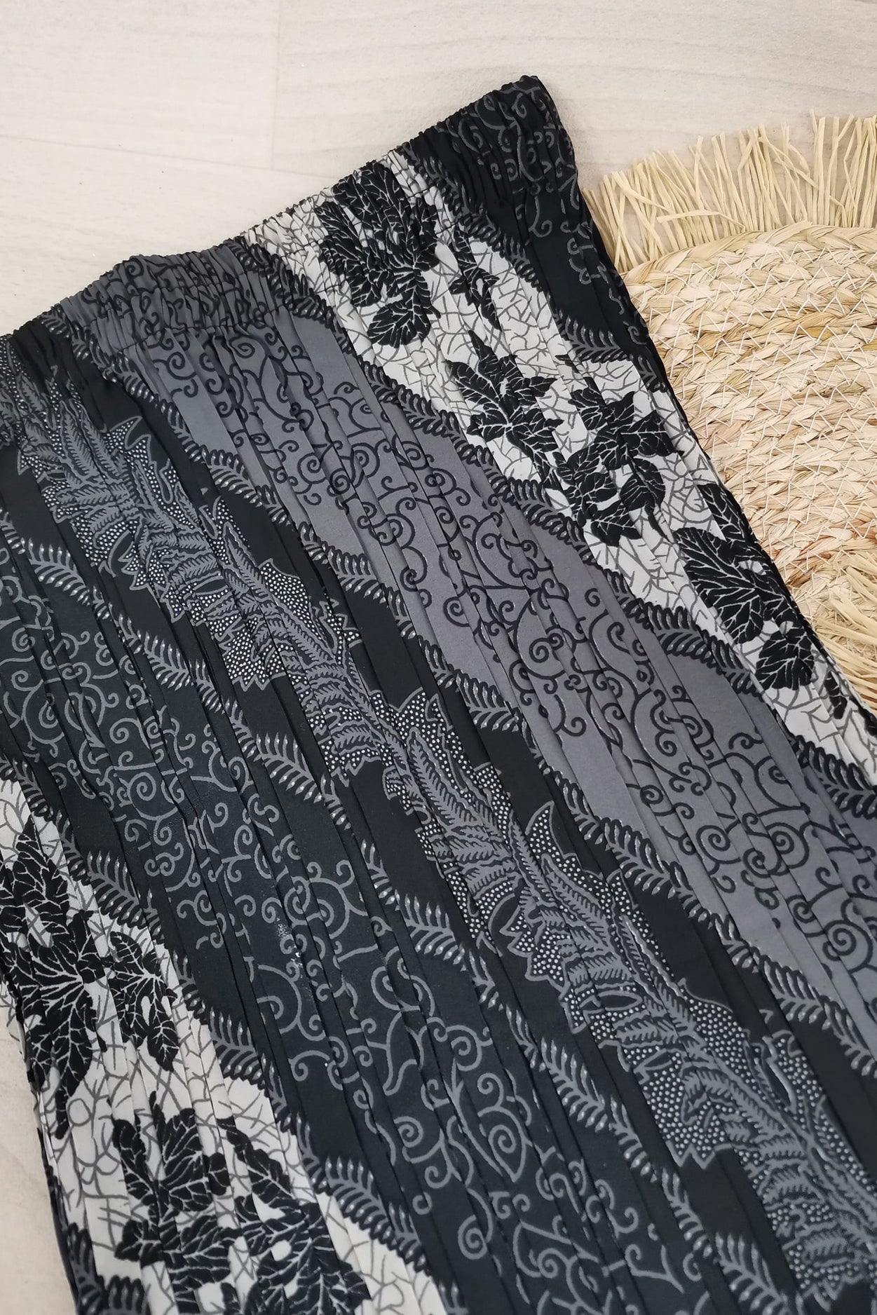 Plissérok zwart/wit - cm abu