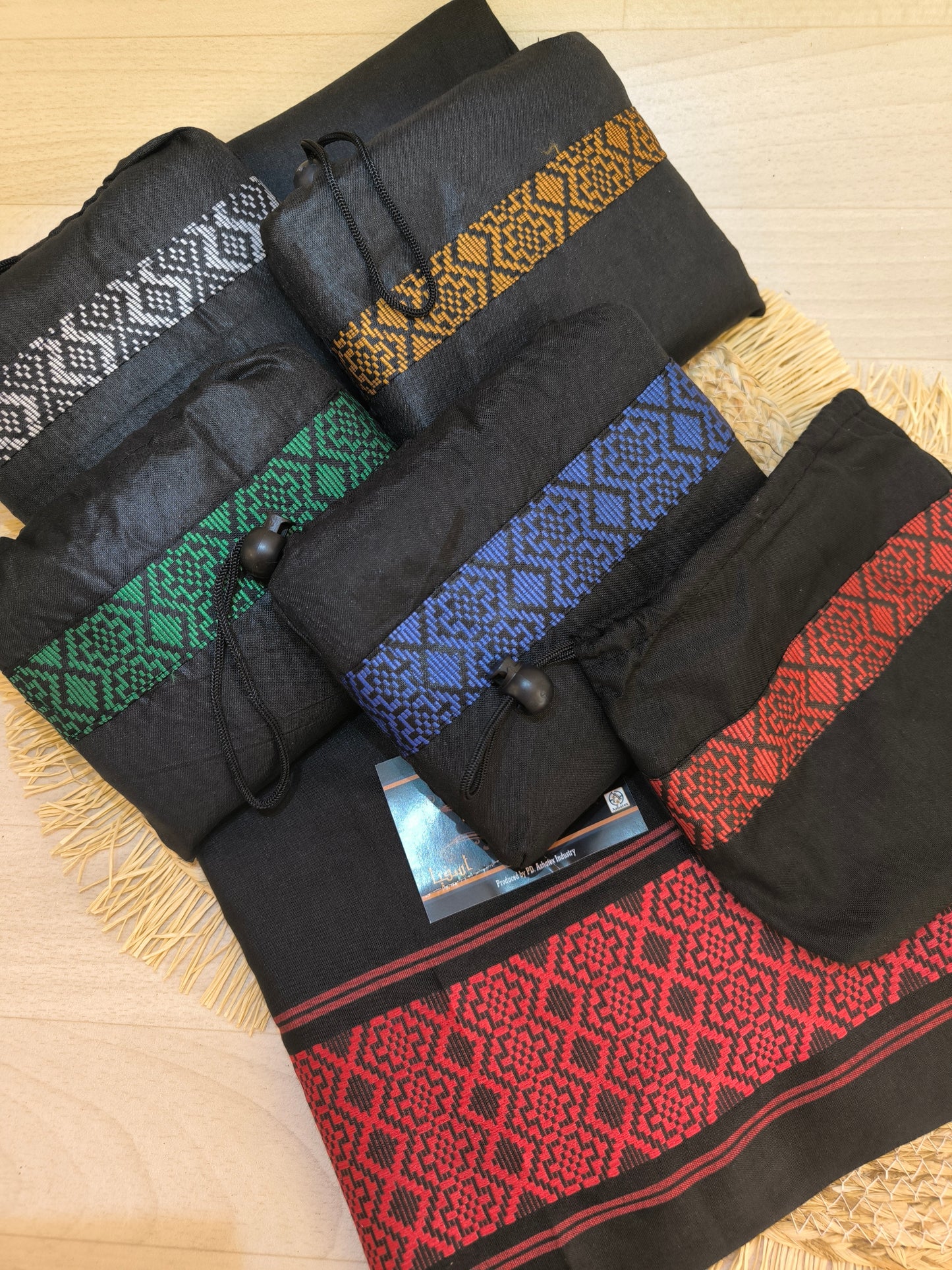 Travelsarong met gekleurde band - verschillende kleuren