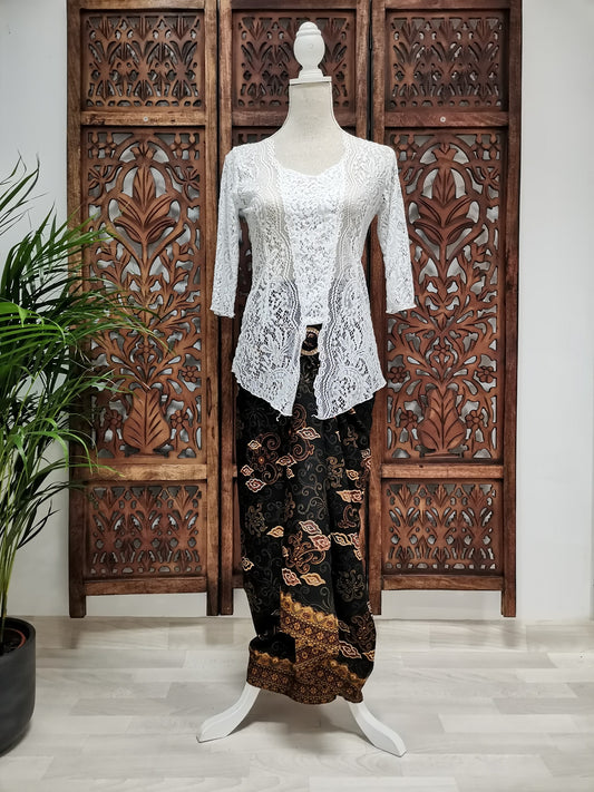 Wikkelrok sarong Mega Mendung met gesp