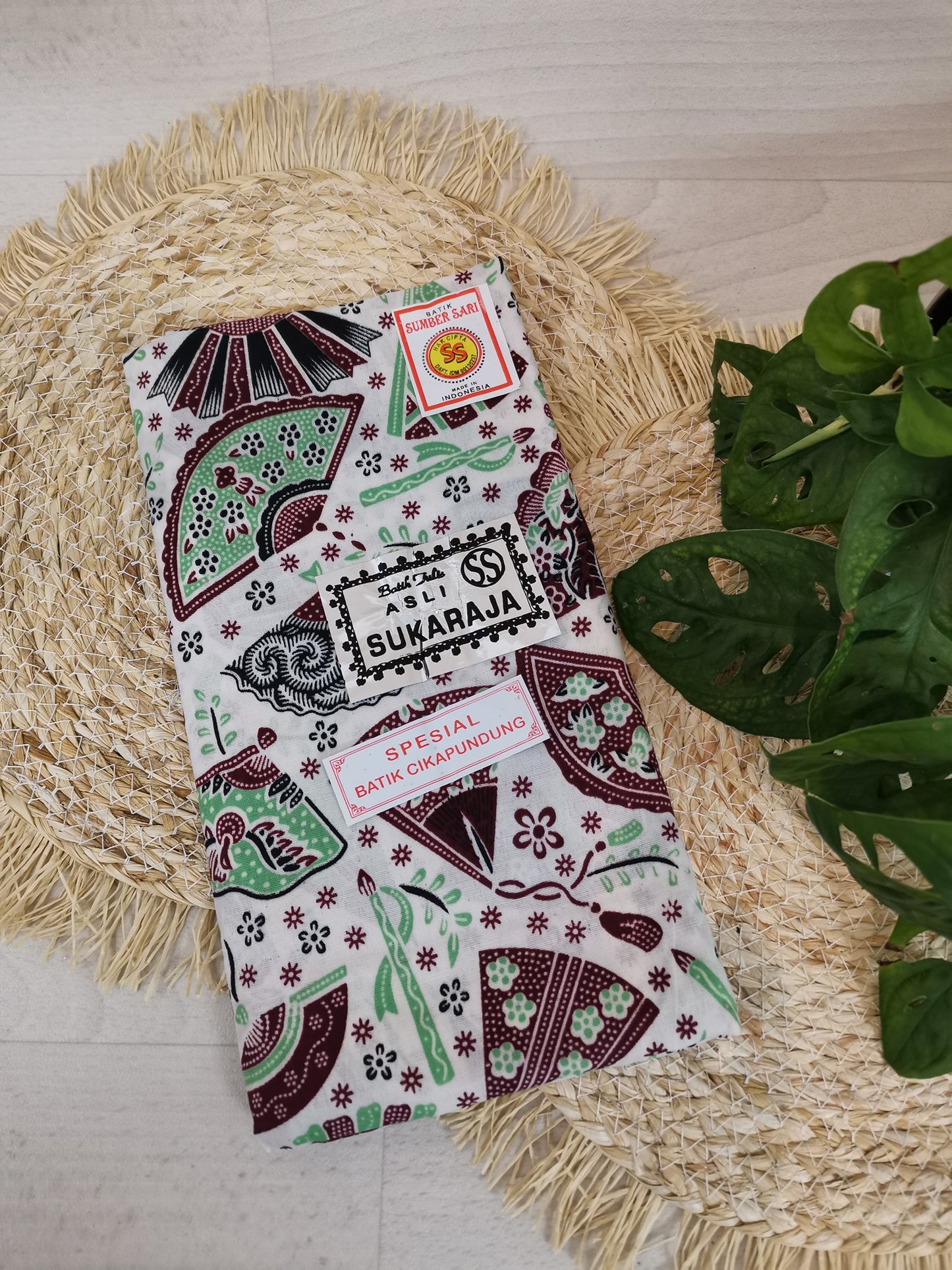 Traditionele sarong Sukaraja patroon 10