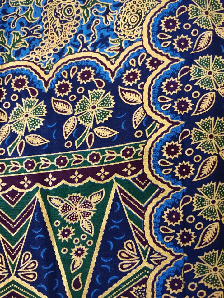 Traditionele sarong Prada Bali model 12, blauw met goud