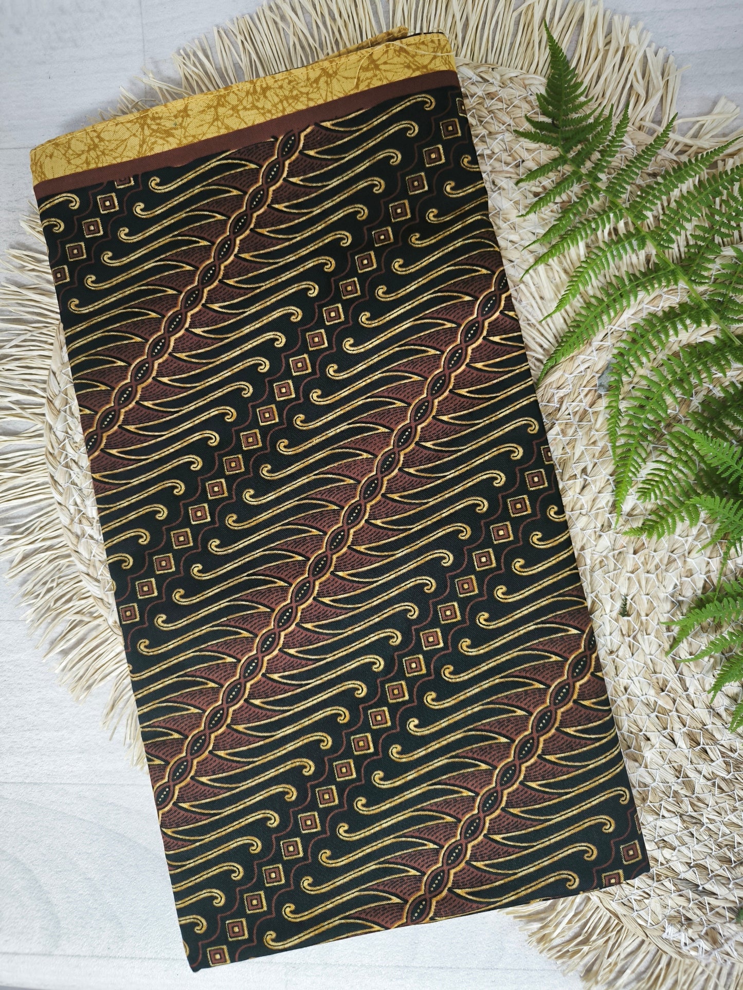 Traditionele sarong Santoso No. 904