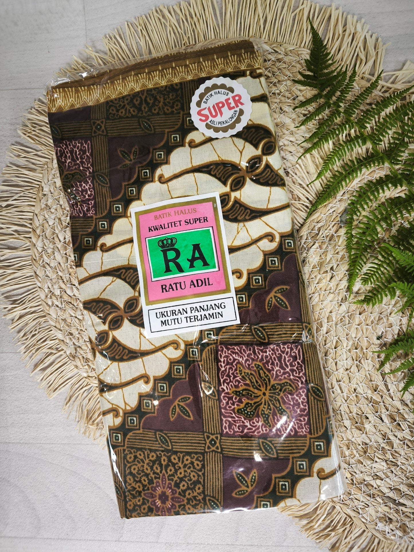 Traditionele sarong Ratu Adil model 4 - roze/paars