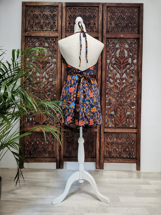Korte zomerjurk/lange top, piramide vorm variant 13, blauw met lichtblauwe accenten