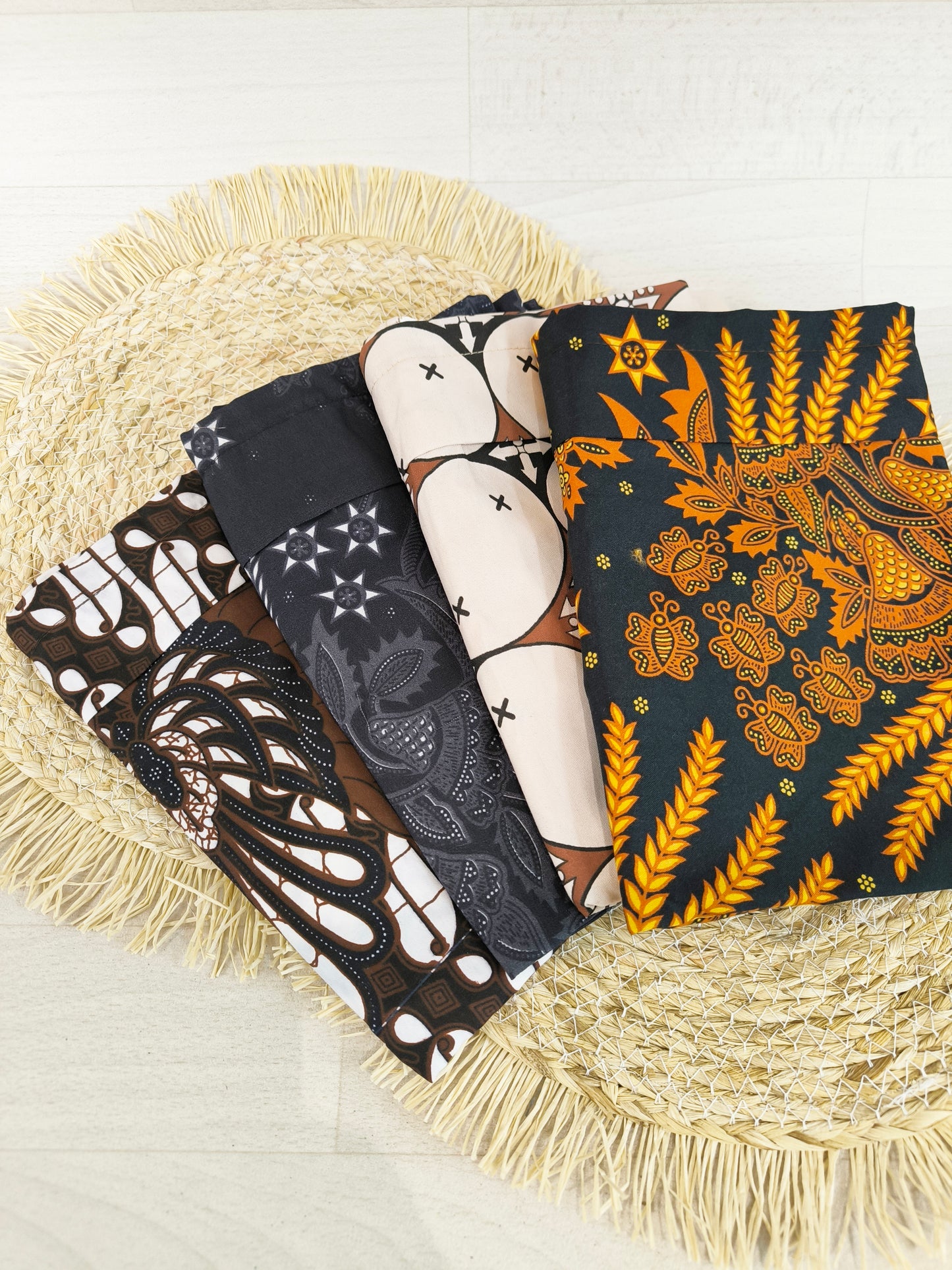 Kussensloop voor bantal guling, batik Pekalongan