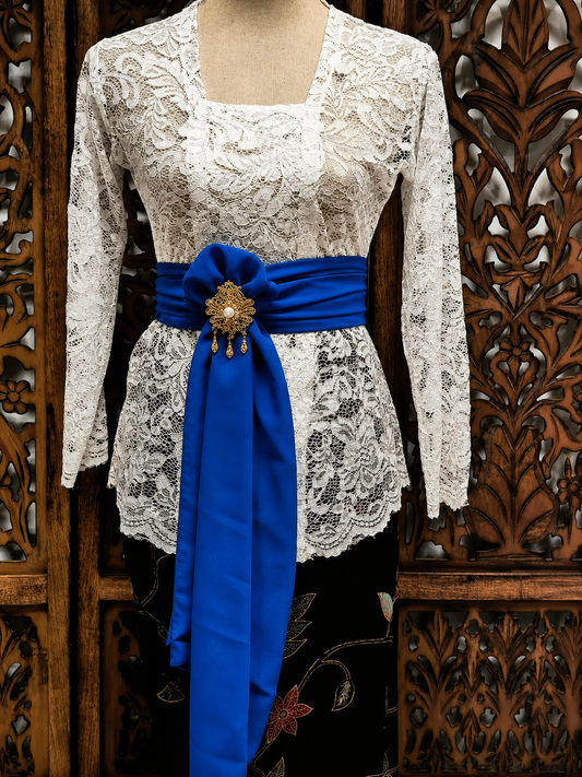 Slendang blauw, zonder broche