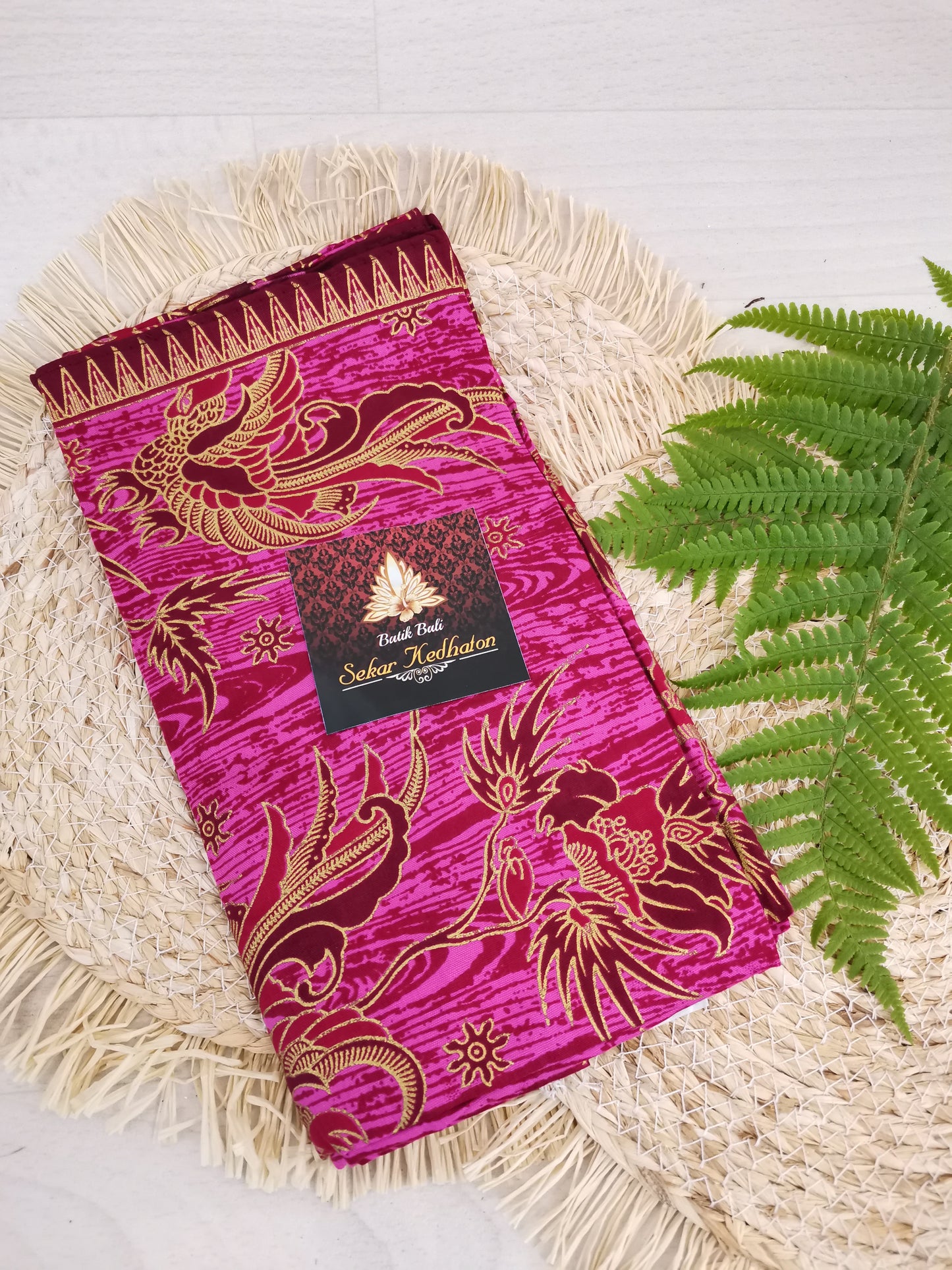 Traditionele sarong Prada Batik Bali - Feniks fuchsia