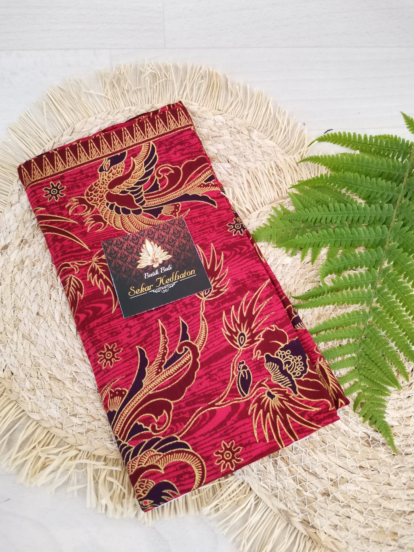 Traditionele sarong Prada Batik Bali - Feniks rood
