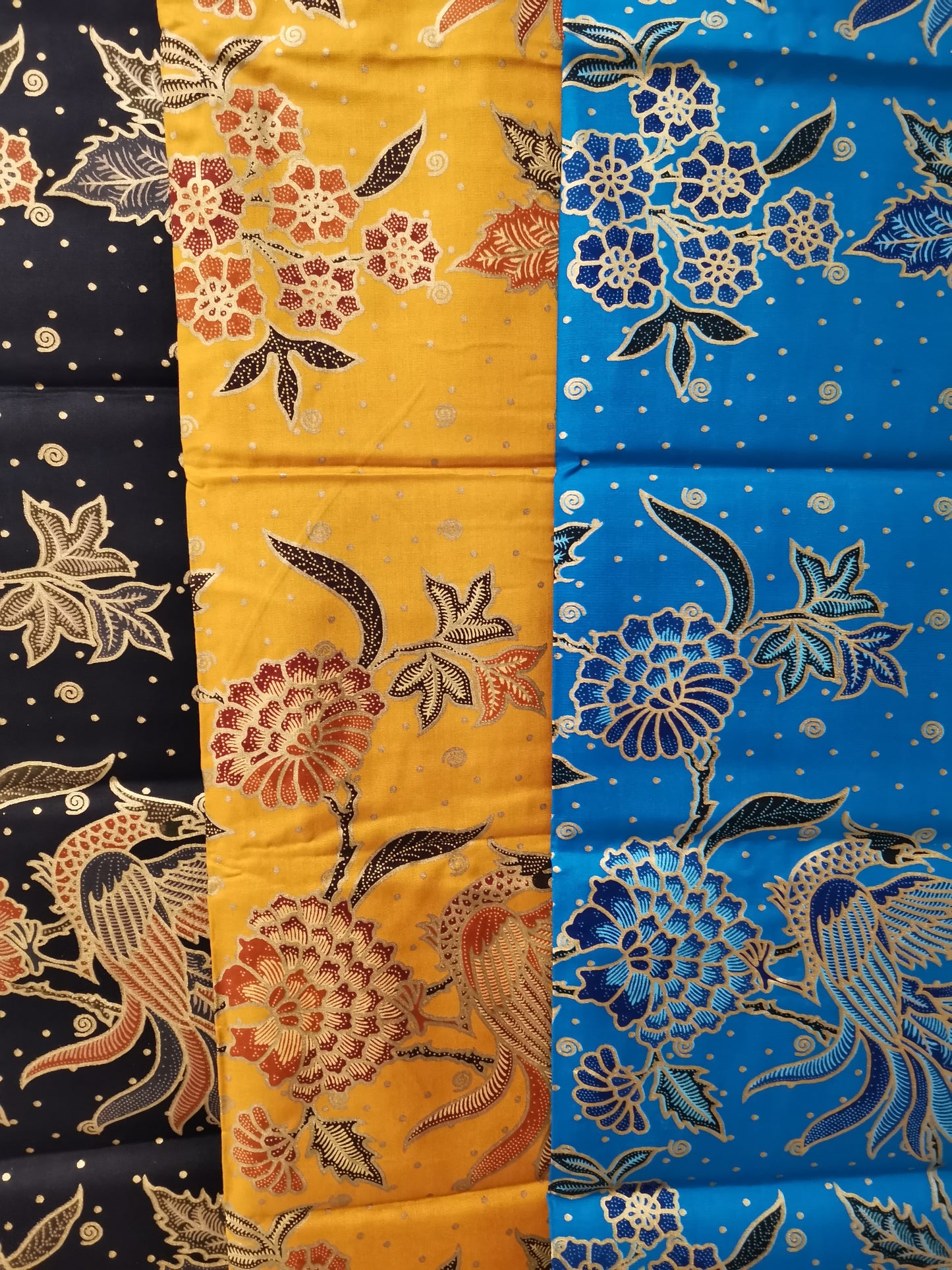 Traditionele sarong Prada Bali Batu Bulan Burung - geel