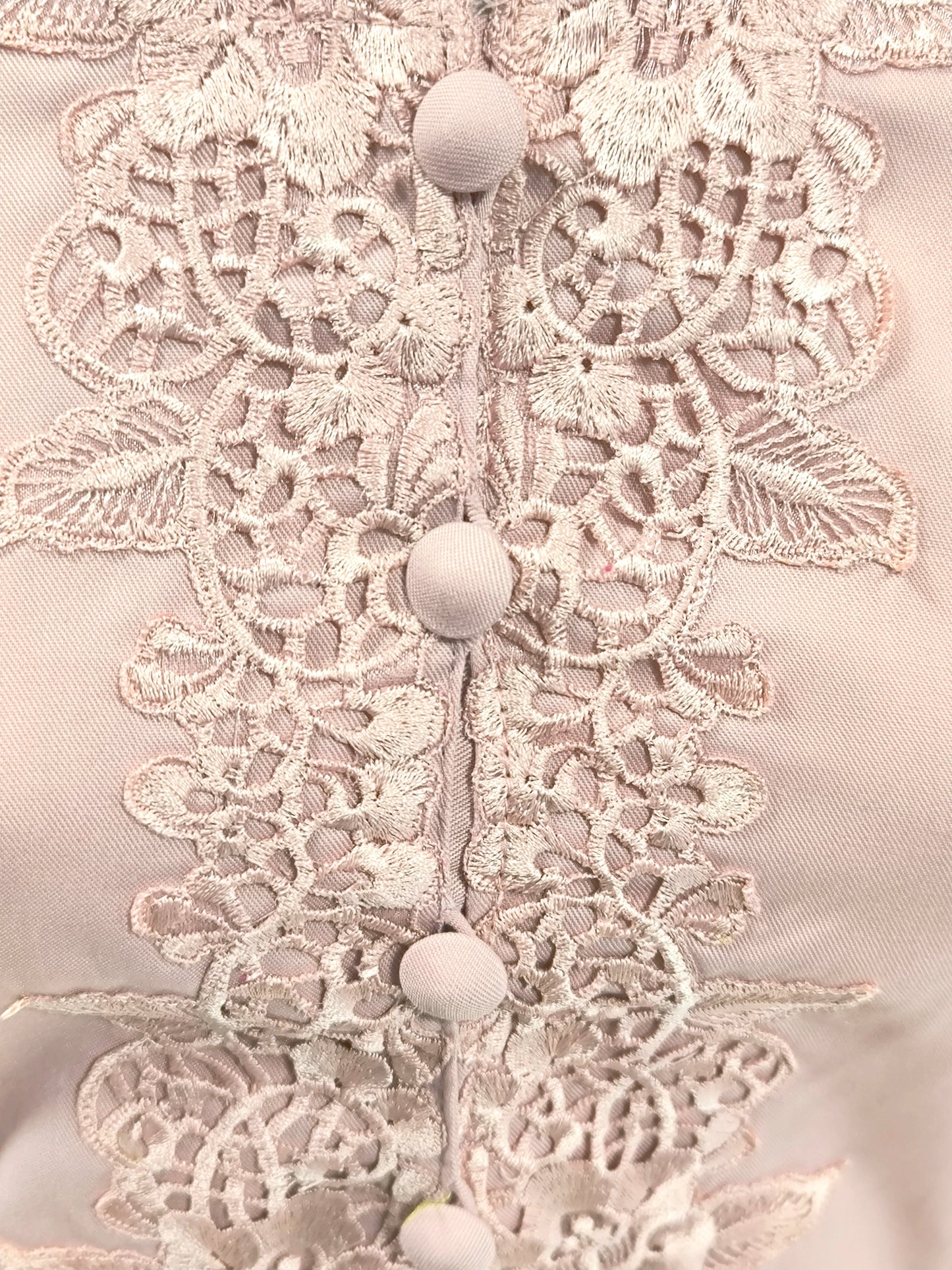 Kebaya met korte mouwen