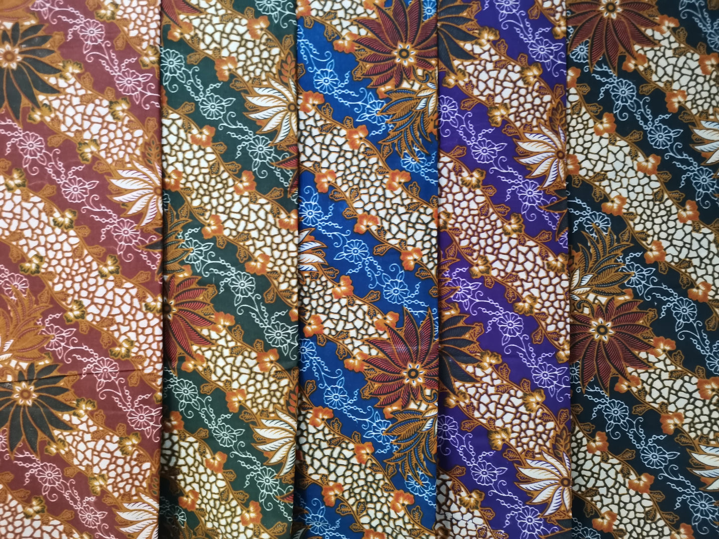 Traditionele sarong Ratu Adil model 1 rood