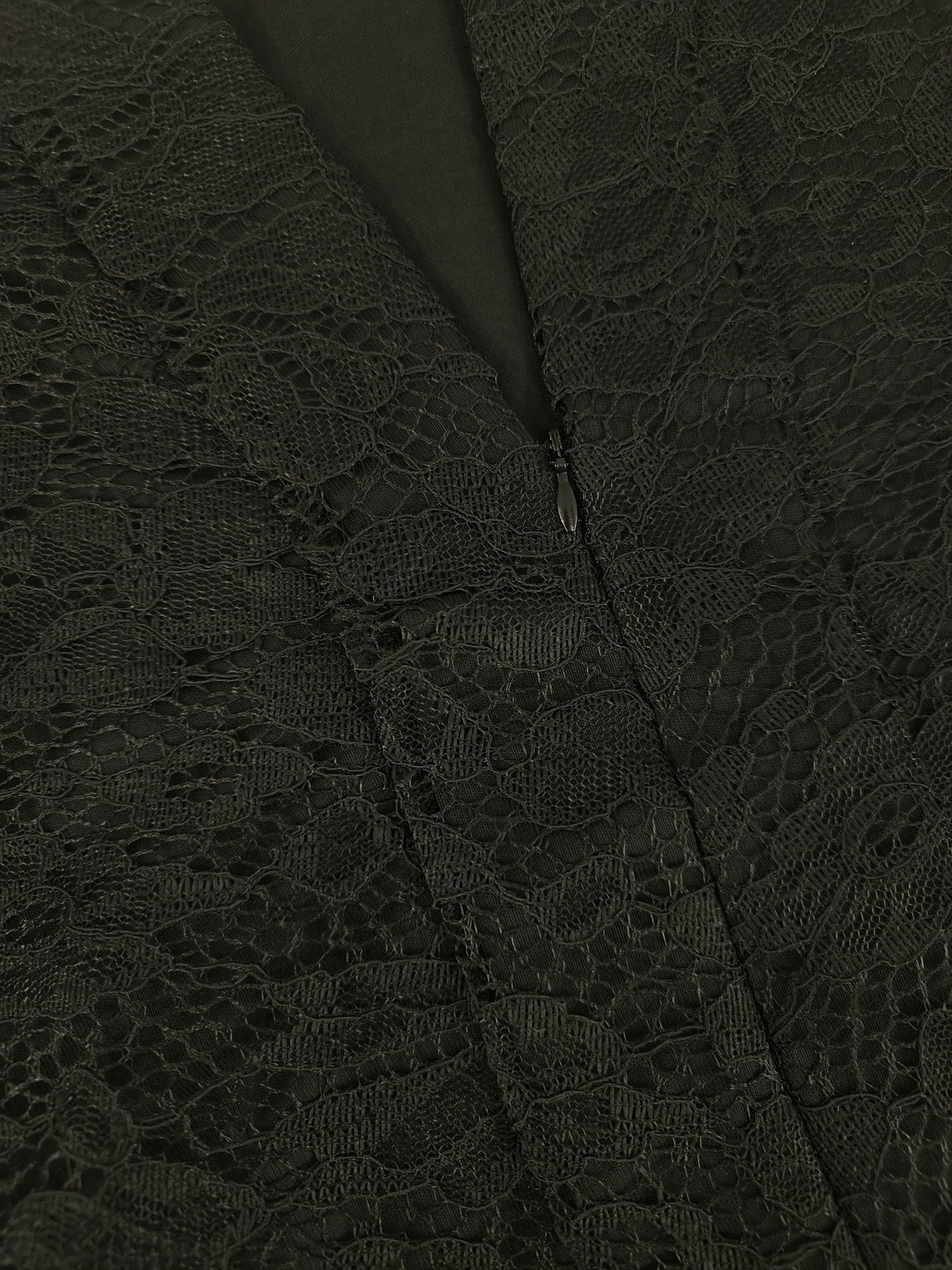 Luxe en elegante kebaya, gevoerd en met rits, zwart, maat S t/m XXL