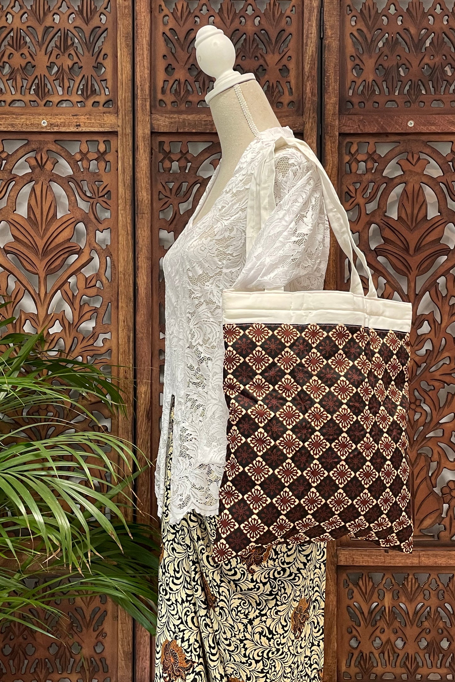 Schoudertas, gevoerd met rits. Tote bag, kleine shopper model 1