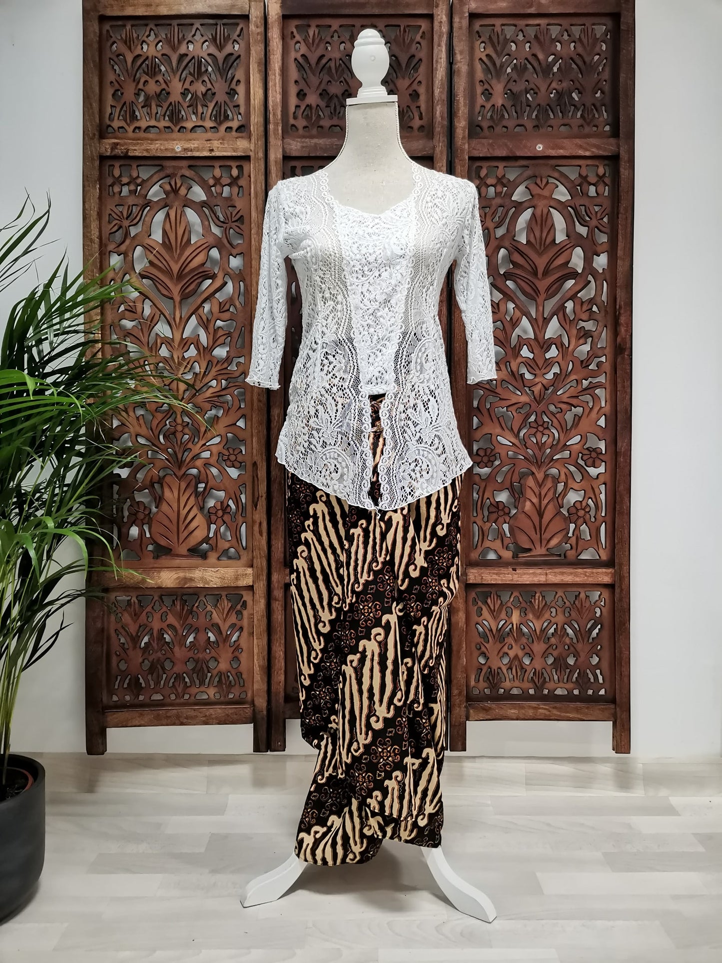 Wikkelrok sarong Lereng Dusty of Coklat met gesp